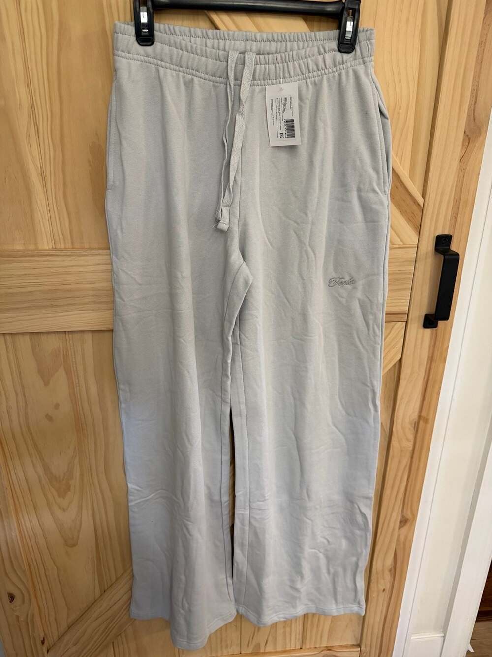 Feelz Washed Wide Leg Sweatpants in Light Grey